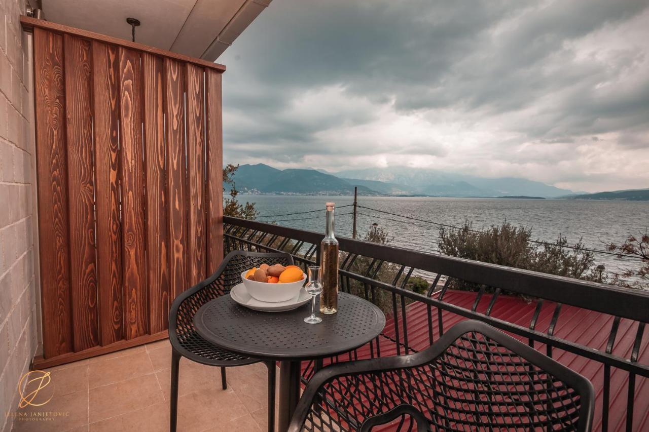 Barka B'N'B - Elegant Seaview Rooms Herceg Novi Buitenkant foto
