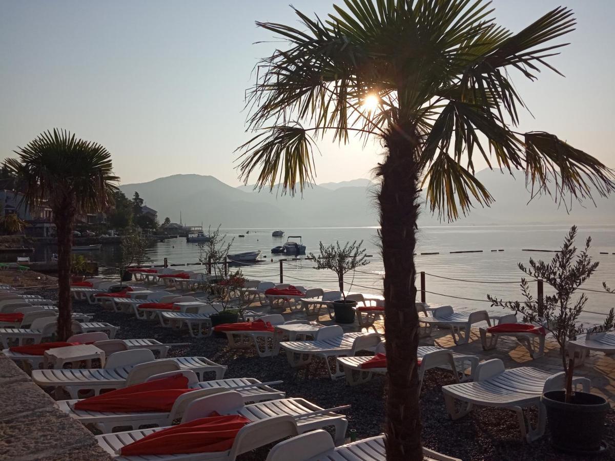 Barka B'N'B - Elegant Seaview Rooms Herceg Novi Buitenkant foto